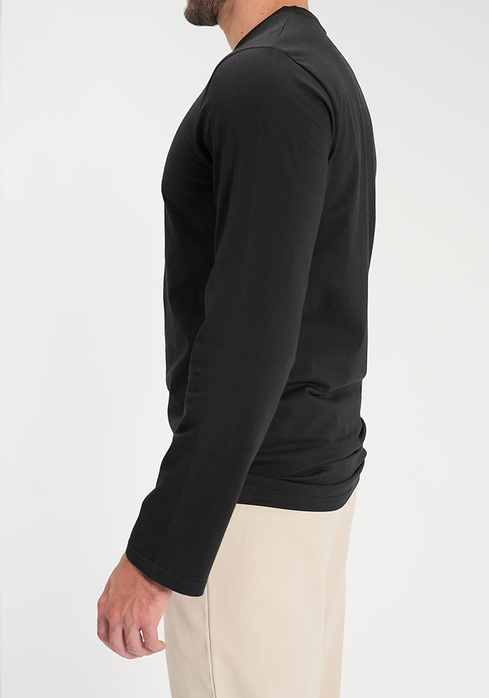 Fitted Long Sleeves T-Shirt