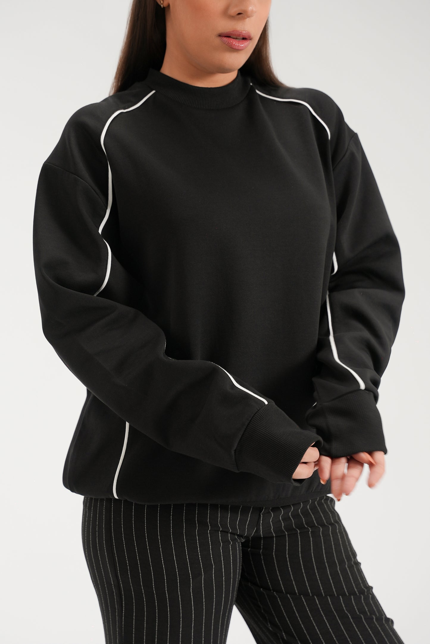 Sweatshirt - Contrast Piping