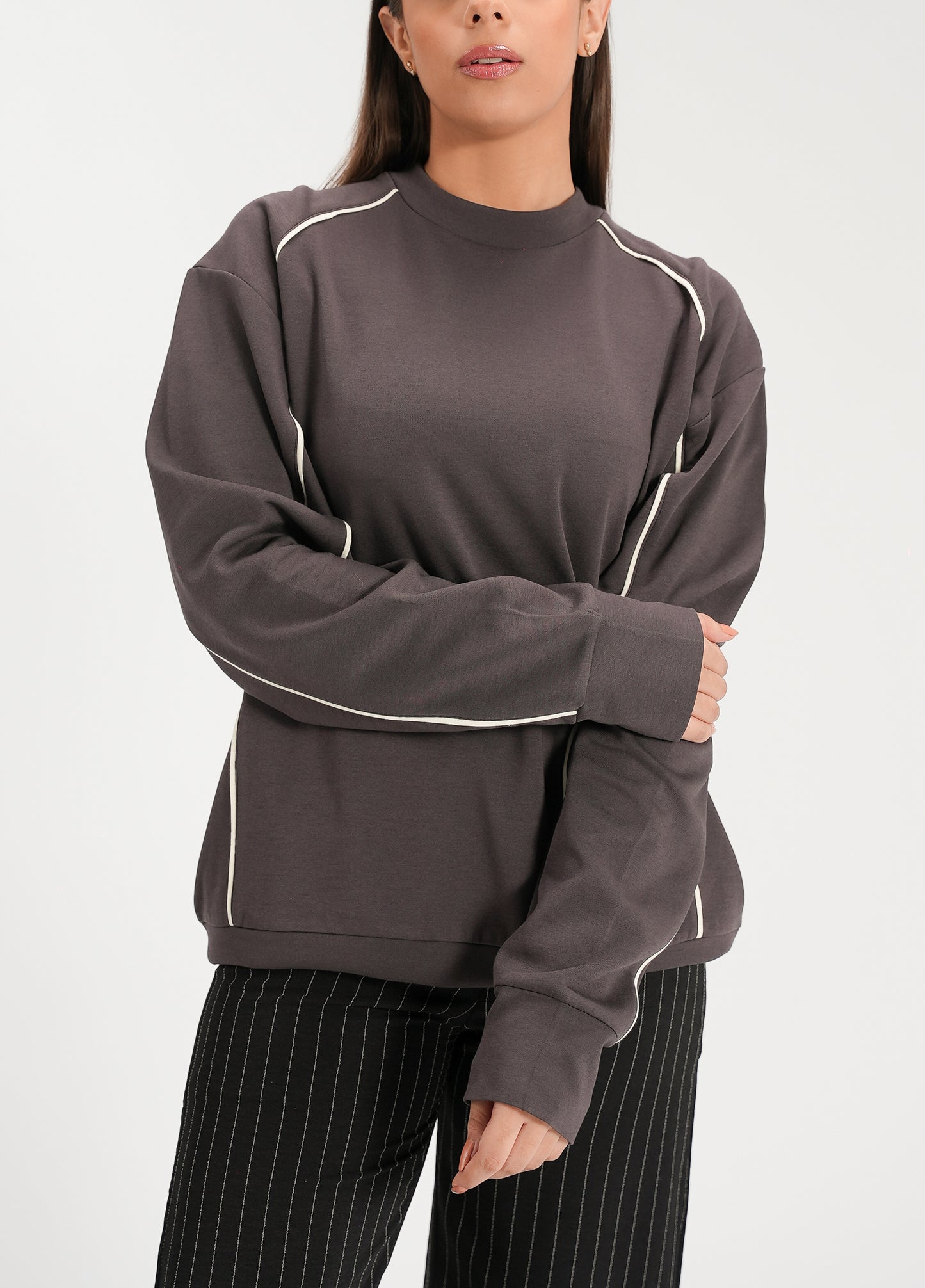 Sweatshirt - Contrast Piping