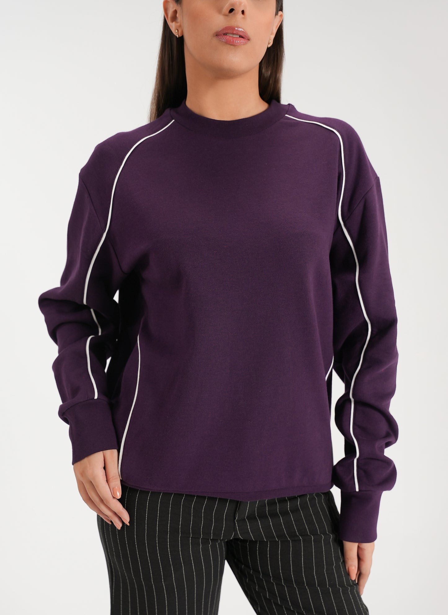 Sweatshirt - Contrast Piping